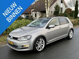 Volkswagen Golf 1.4 TSI ACT Highline 140PK DSG•Pano•Leder