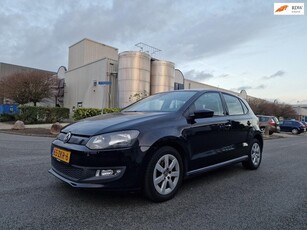 Volkswagen Polo 1.2 TDI BlueMotion NAVI PSENSOR CRUISE 2 X