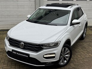 Volkswagen T-Roc 1.5 TSI Style Lane/Front