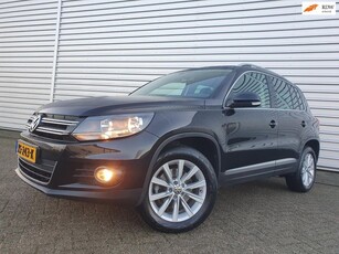 Volkswagen Tiguan 2.0 TSI Cruise / Navi / 4x4 / Autom..