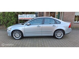 Volvo S40 1.8 Edition II AIRCO-CR CONTROL-NAVI