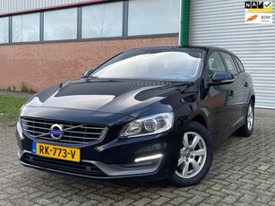 Volvo V60 2.0 D3 Navigatie Stoelverwarming Trekhaak Airco