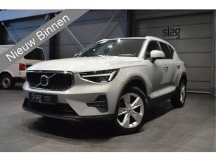 Volvo XC40 2.0 B3 Core navi clima camera led pdc keyless !!