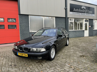 BMW 5-serie Touring 528i Executive