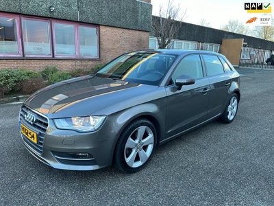 Audi A3 Sportback 1.4 TFSI CoD Ambition Automaat N.A.P