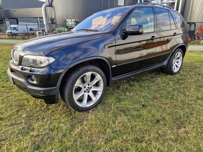 BMW X5 4.8is Youngtimer als nieuw