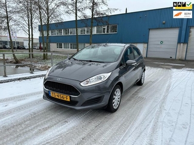 Ford Fiesta 1.0 Style 2017 5 deurs Led! Airco!