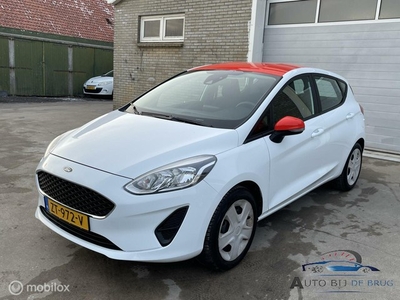 Ford Fiesta 1.1 eerste eigenaar navi airco cruise