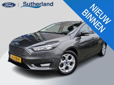 Ford Focus Wagon 1.0 Titanium 125 pk Dubbele wielset lm