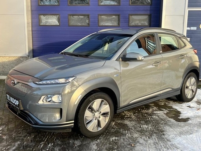 Hyundai Kona EV Comfort 39 € 16.490 na Sub l 12/2025 Garant