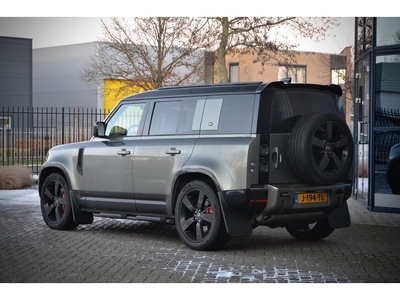 Land Rover Defender 3.0 P400 110 -X- 7p. / NL Auto / 1ste