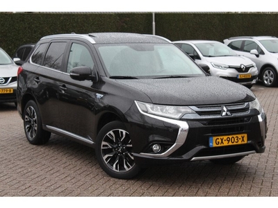 Mitsubishi Outlander 2.0 PHEV Instyle+ / Trekhaak /