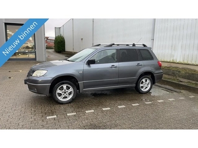 Mitsubishi Outlander Sport € 3485,- 2.0 Apk Airco Trekhaak