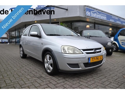 Opel Corsa (bj 2004)