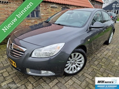 Opel Insignia 1.6 T Business Edition nieuwe apk!