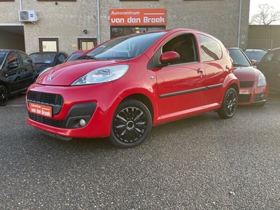 Peugeot 107 1.0 Première 5Drs Airco Toerenteller Elec