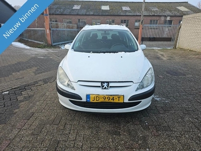 Peugeot 307 2.0 HDI Premium (bj 2005)