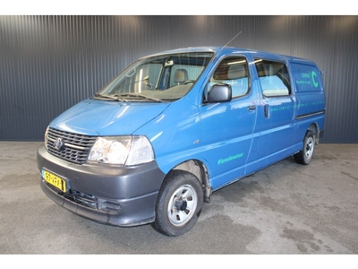 Toyota HiAce 2.5 D-4D LWB Comfort Dubbel Cabine Emotion - €