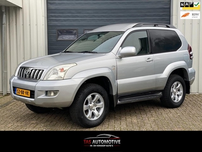 Toyota Land Cruiser 3.0 D-4D VX HR Blind Van 4x4 1e EIG