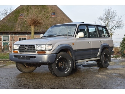 Toyota Land Cruiser 4.5i-24V VX Executive RECHTS GESTUURD