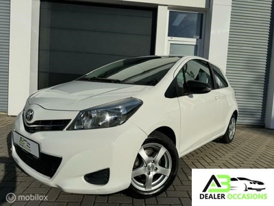 Toyota Yaris 1.3 VVT-i Executive,Airco/Navi/Camera/Apk