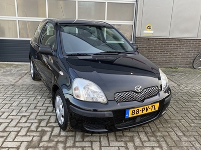 Toyota Yaris 1.3 VVT-i Idols (bj 2005)