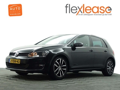 Volkswagen Golf 1.2 TSI Highline Aut- Navi, Park Assist