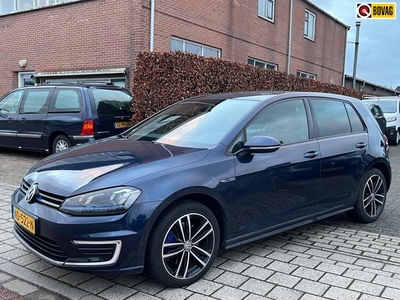 Volkswagen Golf 1.4 TSI GTE navi leder 18