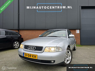 Audi A4 Avant 2.4 V6 Advance / NIEUWE APK / CLIMA