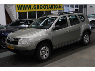 Dacia Duster 1.6 Lauréate 2wd Airco, Trekhaak, Stuurbekrachtiging