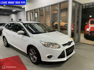 Ford Focus Wagon 1.0 TURBO NIEUW DISTRIBUTIERIEM TITANIUM NAVI CLIMA PDC