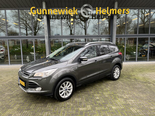 Ford Kuga 1.5 Titanium | CRUISE CONTROL | NAVIGATIE | PDC VOOR & ACHTER | STOELVERWARMING | TREKHAAK