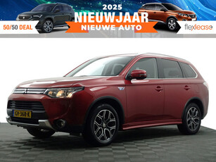 Mitsubishi Outlander 2.0 PHEV X-Line Sport Aut- Schuifdak, Stoelverwarming, Camera, Park Assist, Trekhaak, Lane Assist