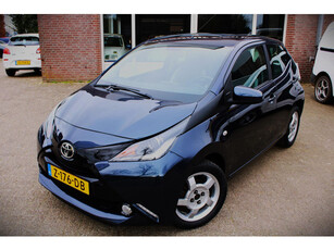 Toyota Aygo 1.0 VVT-i x-cite Airco, CAMERA, Cruise control, Bluetooth, Elektrische ramen v, Leder, 15