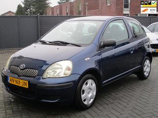 Toyota Yaris 1.0 VVT-i Idols AUTOMAAT 68 dkm !!