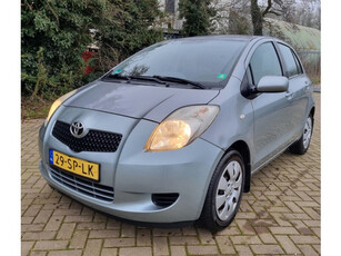 Toyota Yaris 1.3 VVTi Sol 2 e eigenaar nap apk airco trekhaak rijd perfect inruil mog!!!