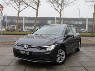 Volkswagen Golf 1.5 eTSI Camera | Adaptive Cruise | Stoel&Stuurverwarming | Getint glas | Carplay |