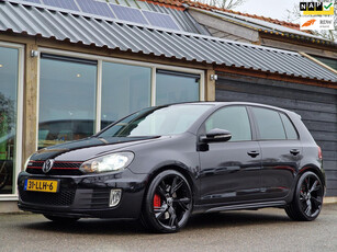 Volkswagen Golf 2.0 GTI (NL-Auto / NAP / Zeer netjes / Goed onderhouden / 19 Inch / Climate / Cruise / Navi / BearLock)