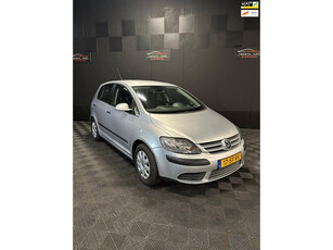 Volkswagen Golf Plus 1.6 FSI Turijn | Airco | PDC | Nieuwe APK |