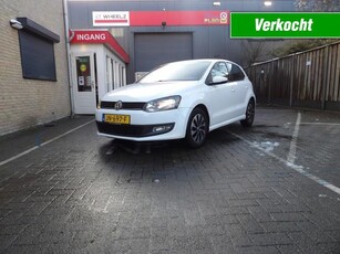 Volkswagen Polo 1.0 TSI 5drs - navigatie airco cruise inruilkoopje!