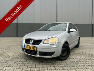 Volkswagen Polo 1.4-16V Turijn/NAP/BLUETOOTH/AIRCO/APK