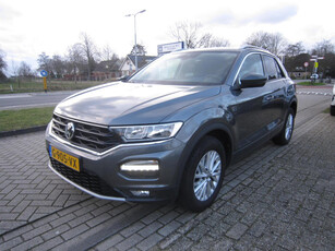 Volkswagen T-Roc 1.0 TSI Style Business navi