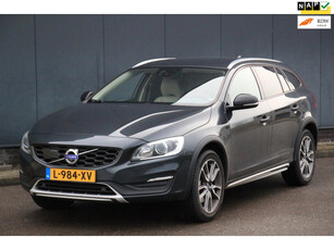 Volvo V60 Cross Country 2.0 D4 Summum Xenon/Leer/Adaptive/Camera/Parkeersensor v,a