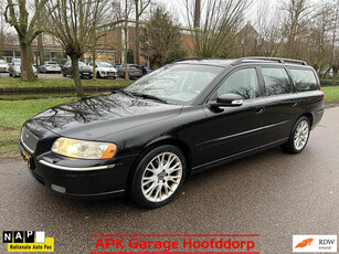 Volvo V70 2.4 D5 Edition / leer / boekjes / automaat Volvo V70 2.4 D5 Edition