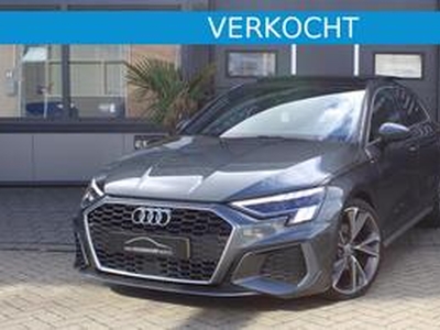 Audi A3 35TFSI PANO NAVI KEYLESS GO MATRIX 3x S-LINE