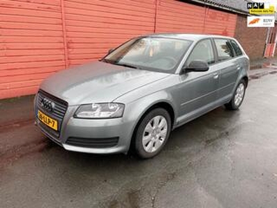 Audi A3 SPORTBACK 1.6 Style/klimaa/elec ram/5D/dealer onderh