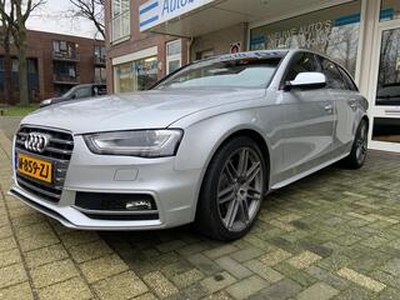 Audi A4 AVANT QUATTRO PROLINE S/4 3.0 TFSI 1/e Eigenaar/Xenon/Panoramadak/Navigatie/19 Inch L.M./Lederen bekleding