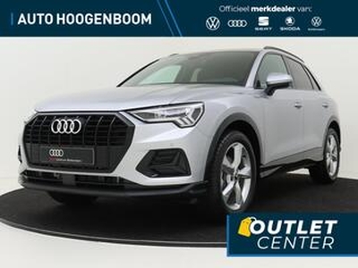 Audi Q3 35 TFSI S-tronic Advanced edition | Optiek pakket zwart | 19 inch LM velgen | Privacy glass achter | Achteruitrijcamera | Sportstoelen voor | Zwarte hemel