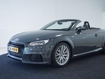 Audi TT 2.0 TFSI S-Line roadster Virtual alcantara