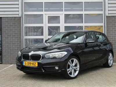 BMW 1-SERIE 116i Executive / 18